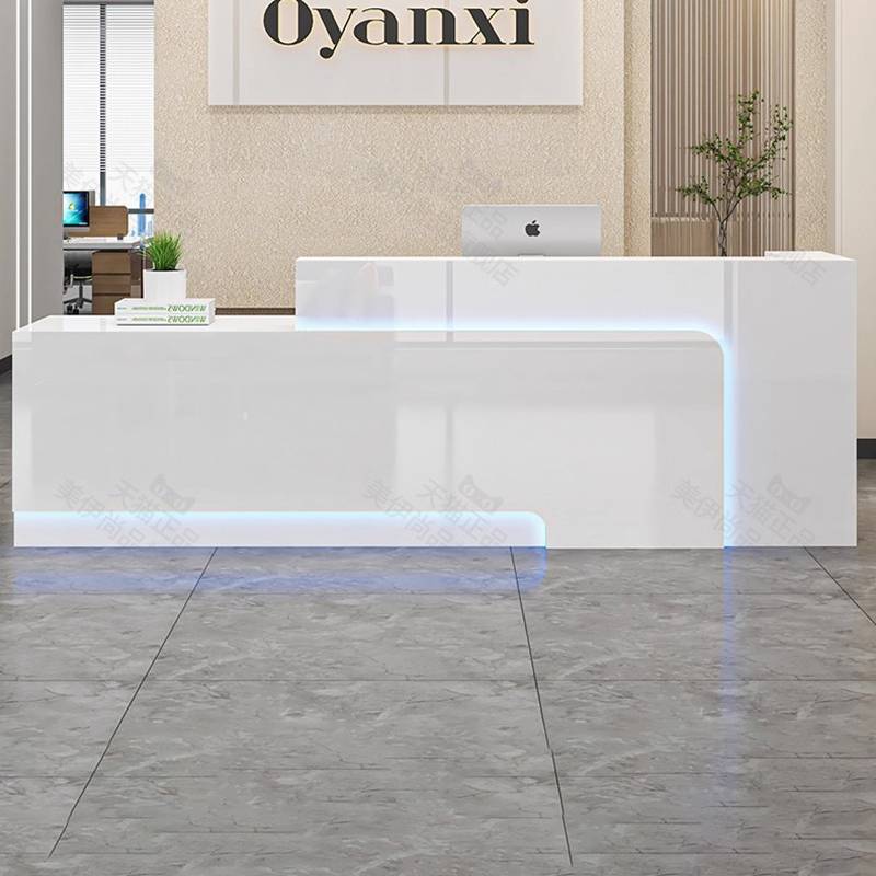 b11-Display Hotel Reception De - Beauty & Makeup Katia Di Paola ulasan dan harga